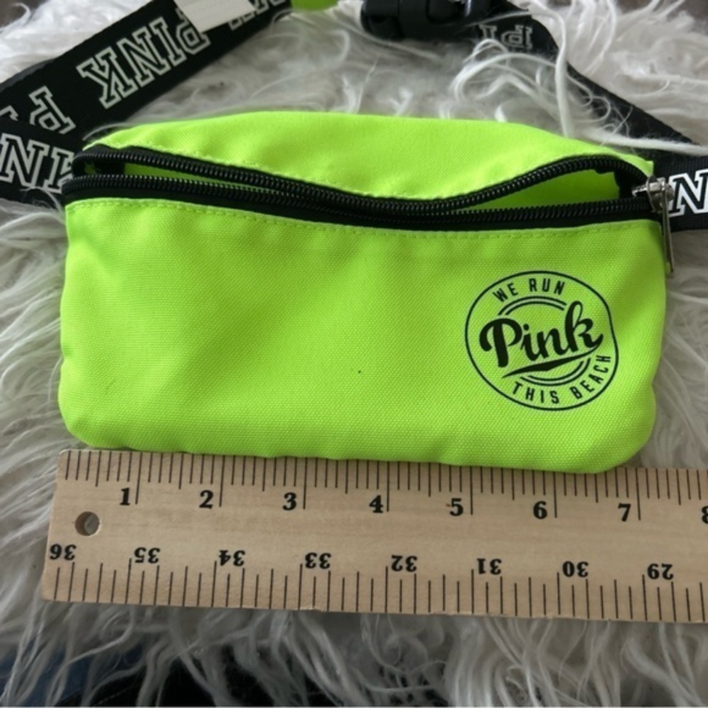 PINK Victoria's Secret Neon Green Waist Bag - Picture 5 of 7